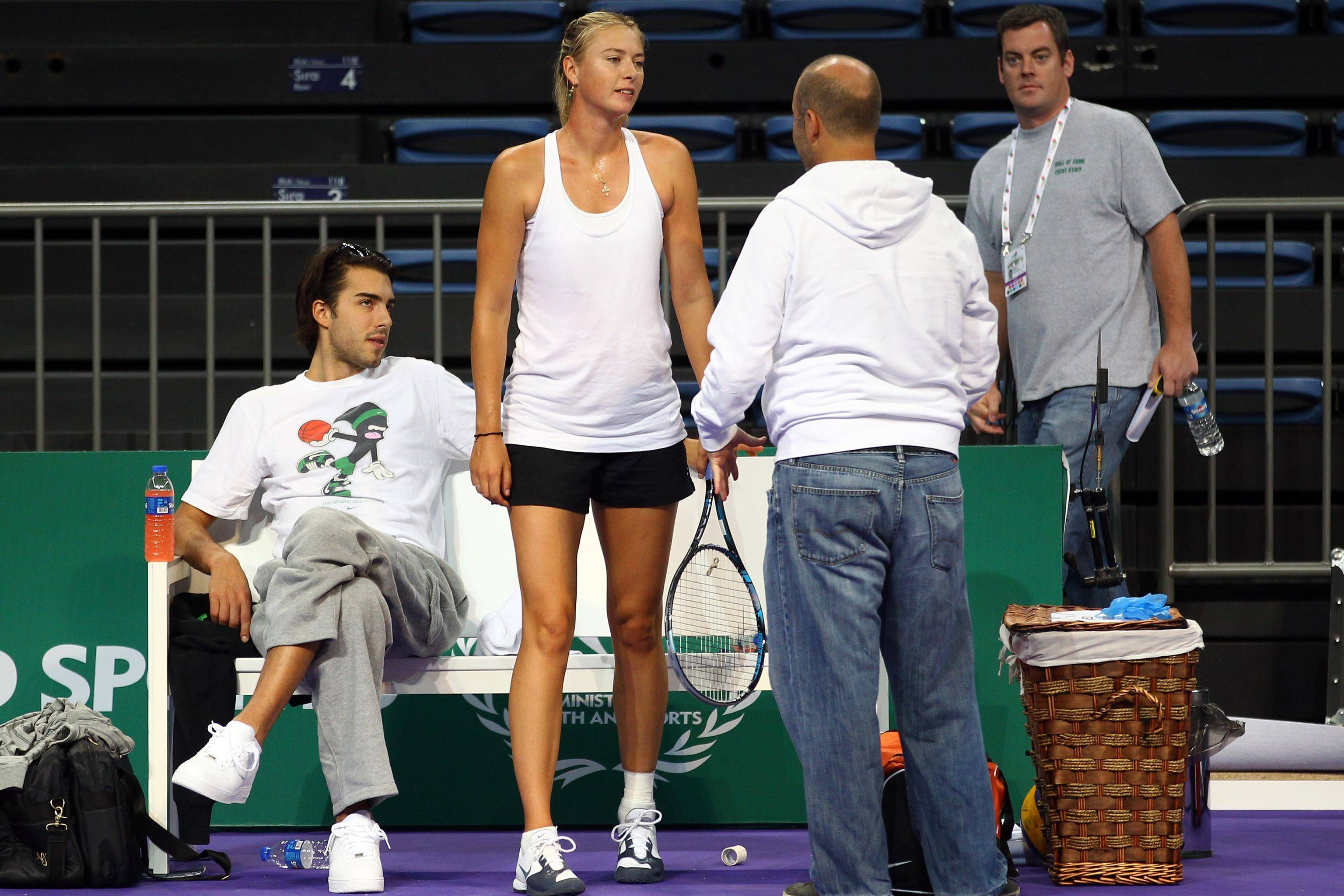 莎拉波娃爆冷击败瑞士队,势不可挡引爆全场!的简单介绍 莎拉波娃爆冷击败瑞士队,势不可挡引爆全场!的简单介绍